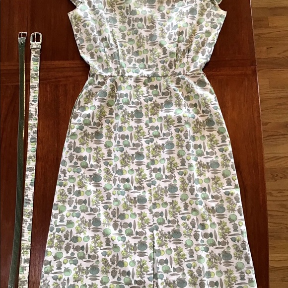 SOLD - 1950’s day dress with lots of detail! - Picture 4 of 6